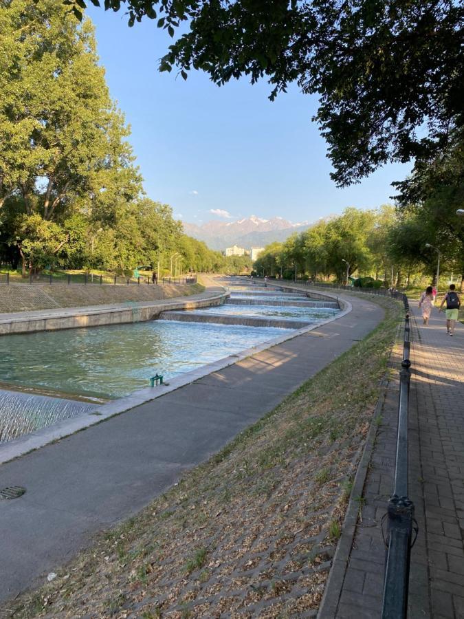 Студия Эрмитаж Атакент Almaty Eksteriør billede